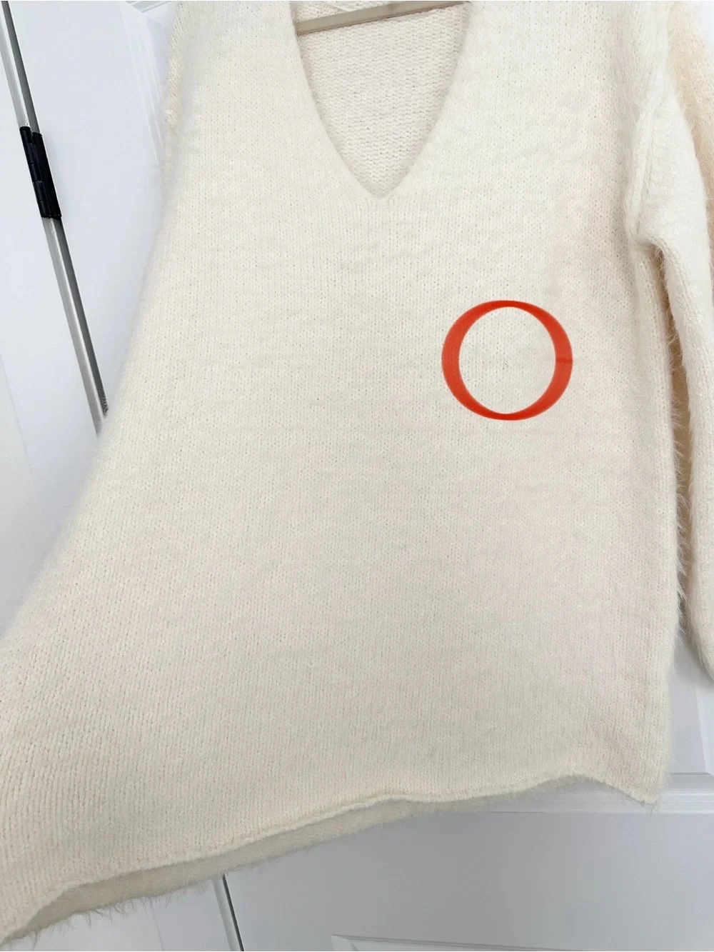 Free People Sparrow Oversized Ivory V-Neck Pullover Fluffy / Fuzzy Sweater